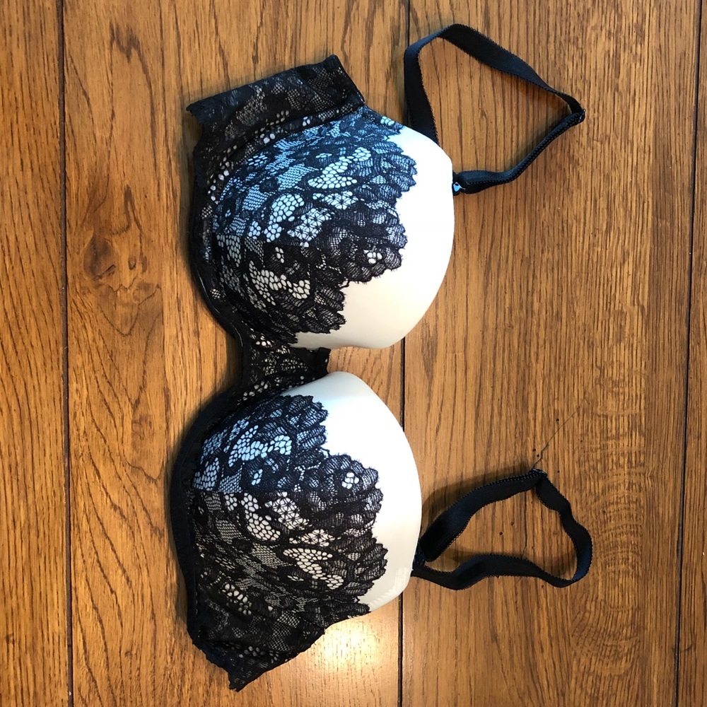 Victoria’s Secret demi bra